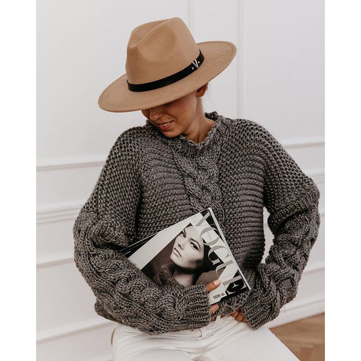 Rhosyn | Chunky Cable-Knit Sweater