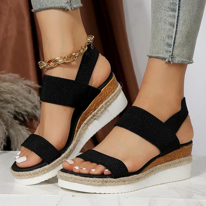 KAIA | ORTHOPEDIC PLATFORM SANDALS FOR STYLE AND SUPPORT