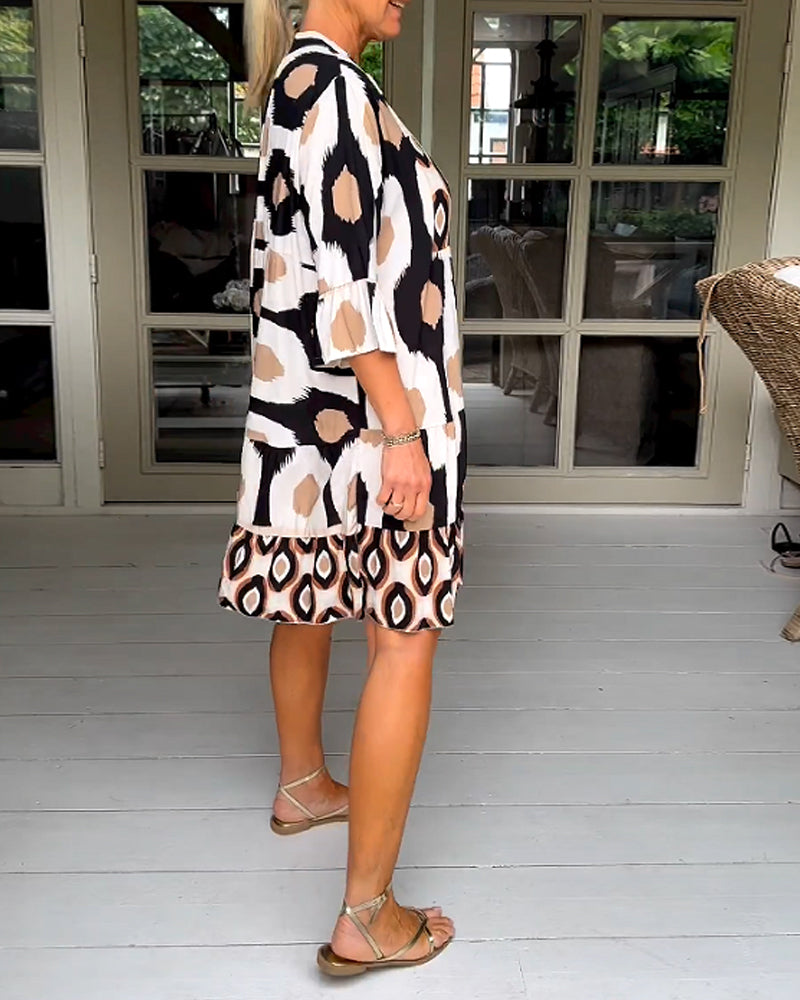 Cleo | Women's Abstract Print Tiered Smock Dress