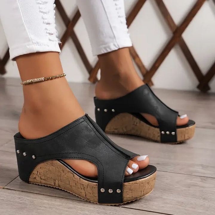 EMIRA | ELEGANT BUCKLE WEDGE SANDALS