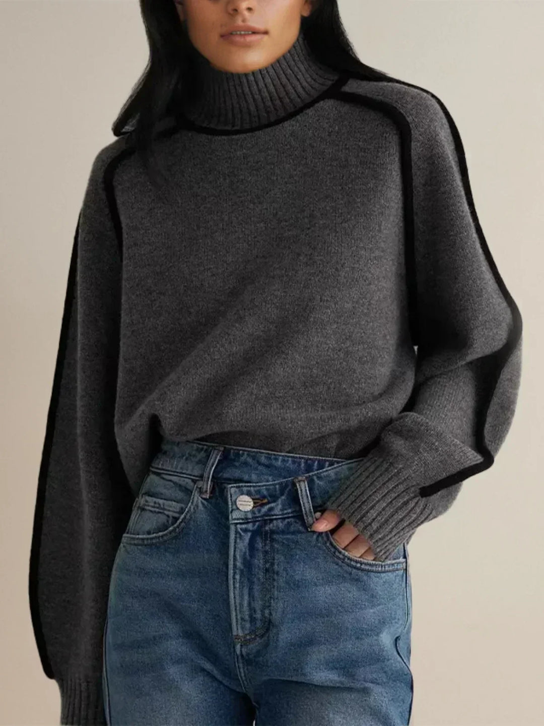 Alara | Contrast Trim Turtleneck Sweater