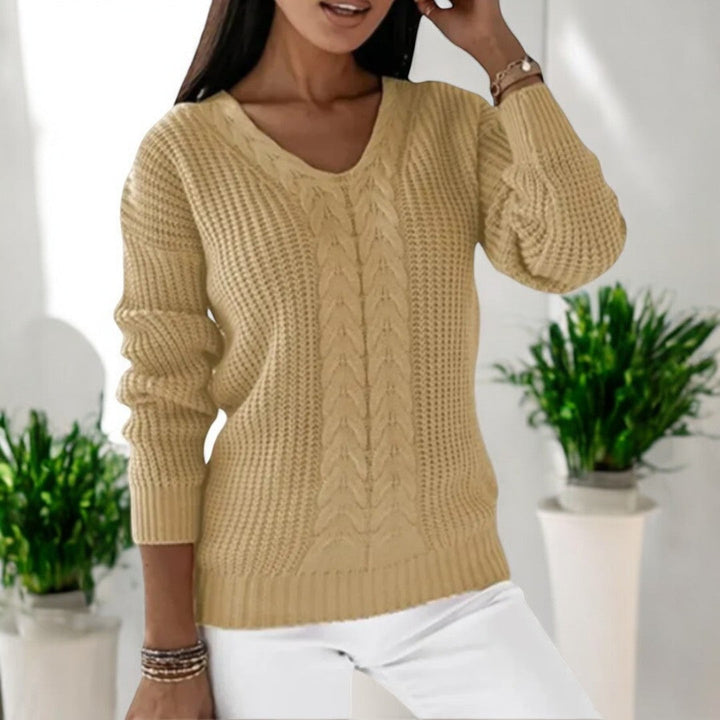 Clara | Classic Cable Knit Sweater