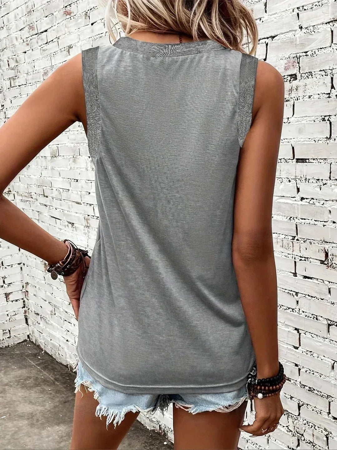 Solenya | Casual V-Neck Tank Top