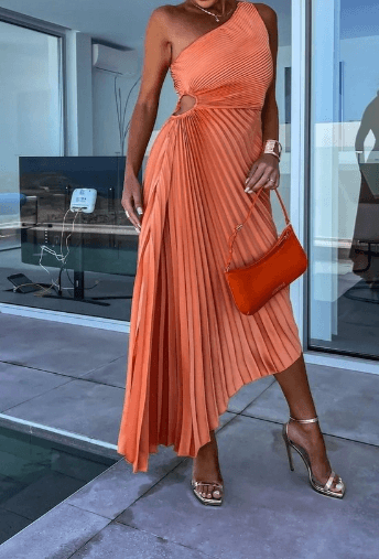 Women’s One Shoulder Pleated Maxi Dress