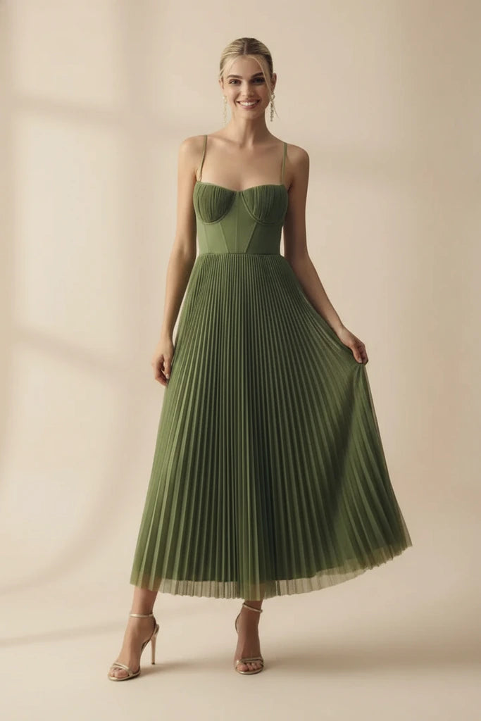 Orlianne | Elegant Pleated Midi Dress