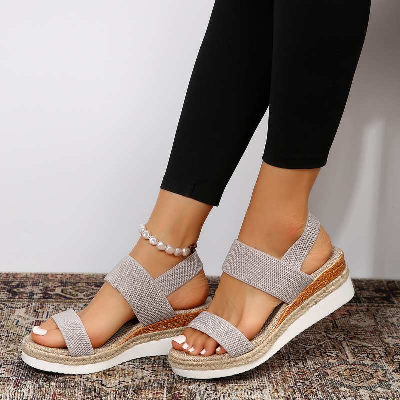 KAIA | ORTHOPEDIC PLATFORM SANDALS FOR STYLE AND SUPPORT